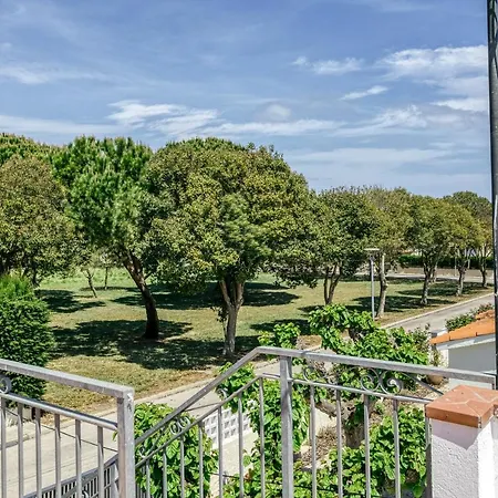 Casa Elena 3*