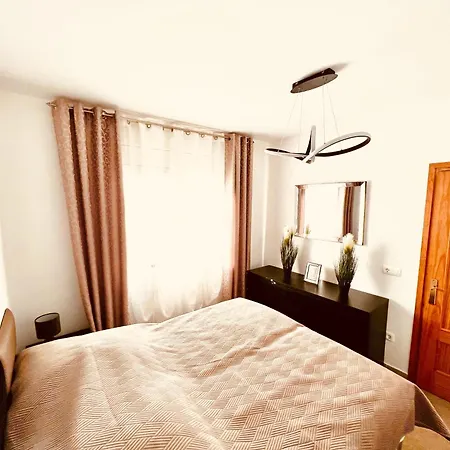 Casa Elena Holiday home *