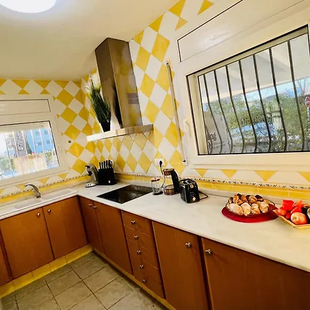 Casa Elena *